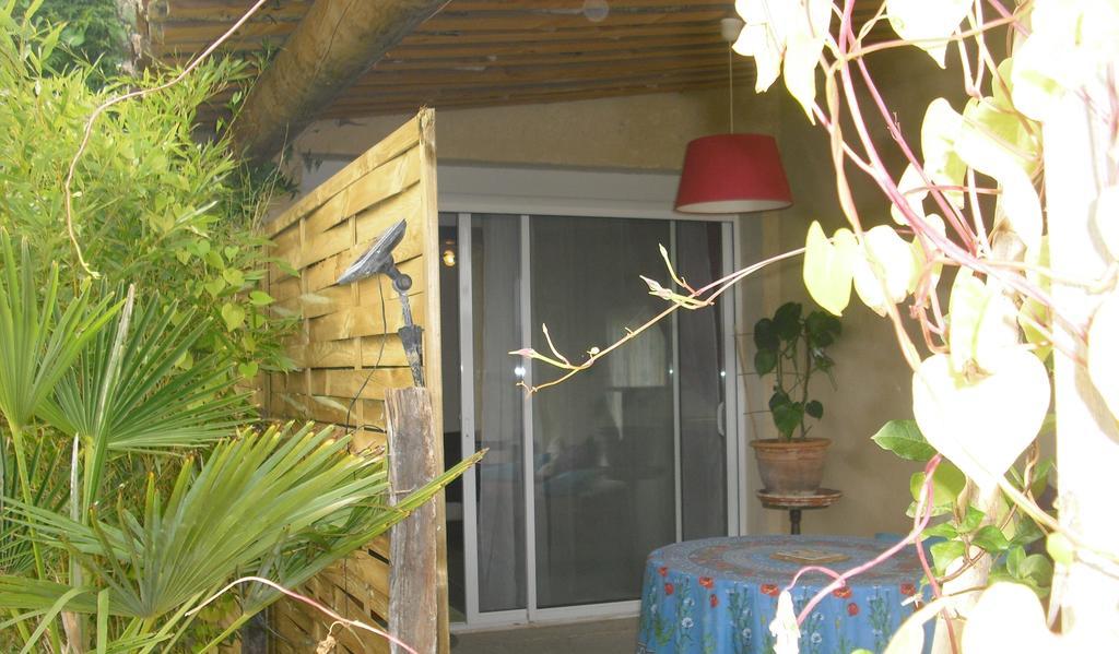 Lou Mas Li Pitchoun "Le Luberon " Villa Gordes Cameră foto